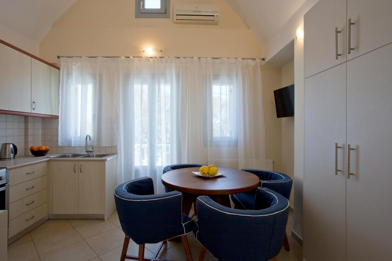 מסאריה Santorini Med Homes - Sunday Apartment מראה חיצוני תמונה
