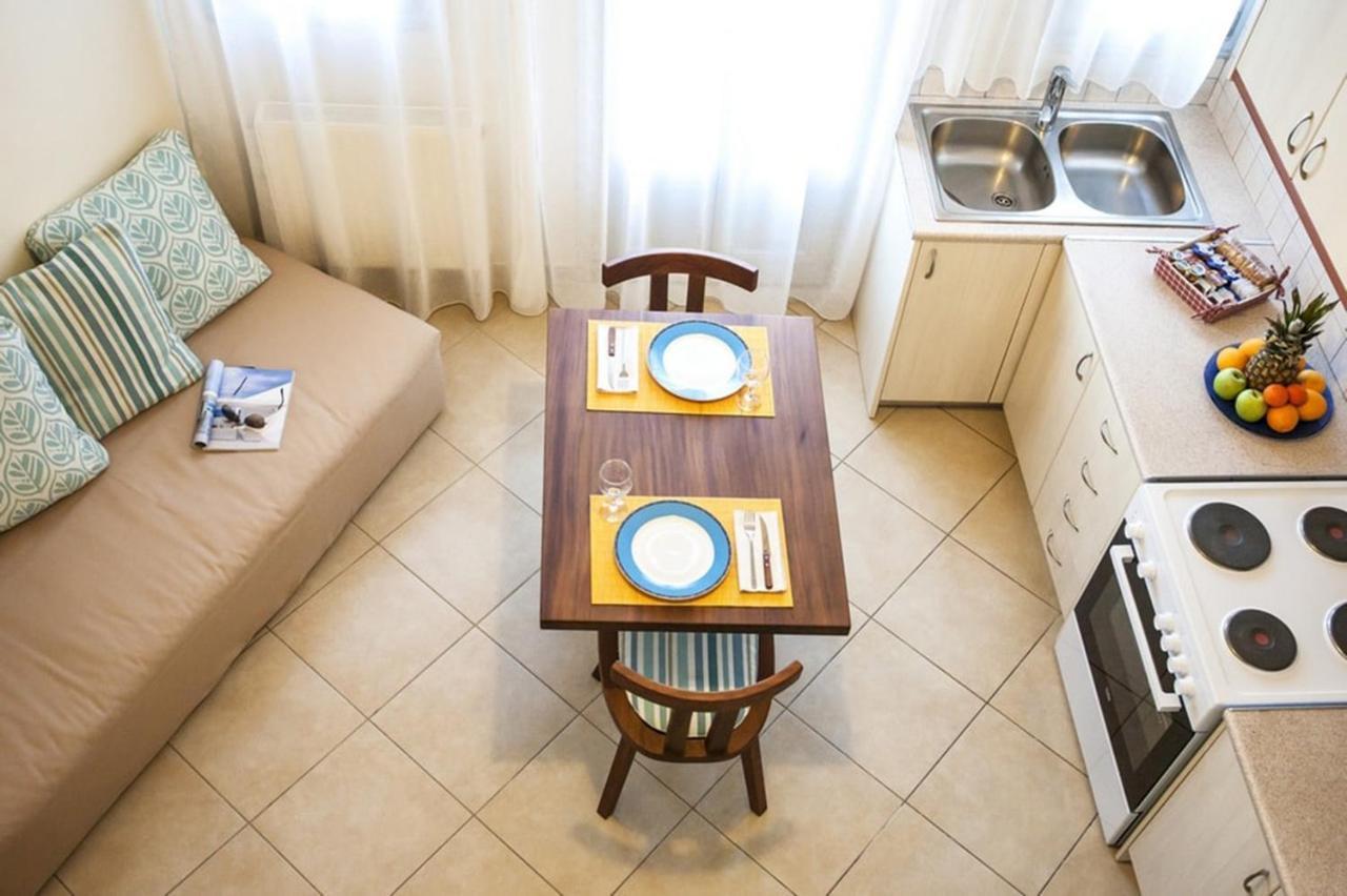 מסאריה Santorini Med Homes - Sunday Apartment מראה חיצוני תמונה